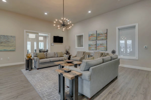 Hutchins-Gateway 56a